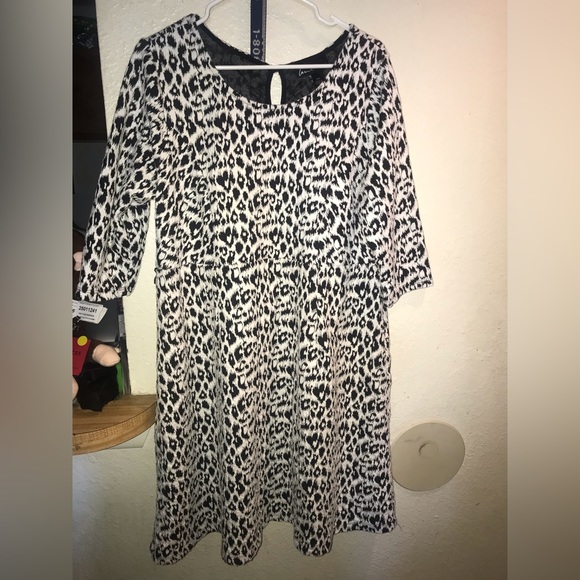 Robe Sans Manches Lane Bryant Taille 28W - Neuf Avec étiquettes Mais Présente Des Défauts